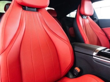 Mercedes CLE Coupe 2.0 200 204KM 2025 MERCEDES-BENZ CLE 200 4-Matic AMG Line 2.0 (204KM) 2025, zdjęcie 8