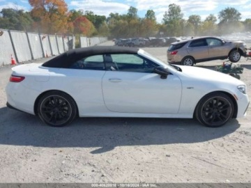 Mercedes Klasa E W214 2023 Mercedes-Benz Klasa E 2023r., 4x4, 3.0L 3.0 Benzyna 429KM, zdjęcie 4