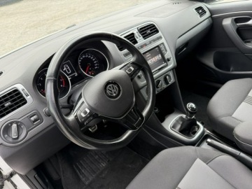 Volkswagen Polo V Hatchback 3d Facelifting 1.2 TSI BlueMotion Technology 90KM 2017 Volkswagen Polo Lift. Klimatyzacji. Serwisowany, zdjęcie 19