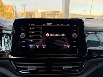 Volkswagen T-Roc I SUV Facelifting 2.0 TSI 190KM 2022 Volkswagen T-Roc 2.0 TSI DSG 4MOTION 190KM STYLE Kamera ACC Matrix ASO Sal, zdjęcie 26