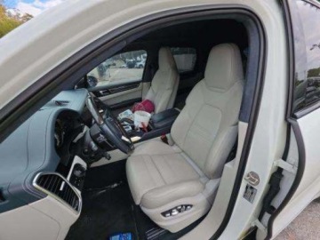 Porsche Cayenne III 2020 Porsche Cayenne Turbo S E-Hybrid 2020 4.0 Hybryda 670KM, zdjęcie 7