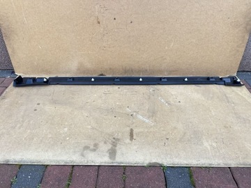 НАКЛАДКА ПОРОГА ПРАВАЯ SUZUKI GRAND VITARA II 05-