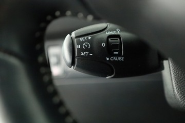 Peugeot 308 II SW Facelifting 1.2 PureTech 110KM 2019 Peugeot 308 1.2 PureTech, Klima, Tempomat, zdjęcie 15