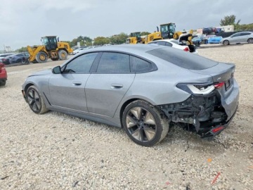 BMW i4 Gran Coupe eDrive 35 286KM 2023 BMW i4 2023 BMW I4 EDRIVE 35 Elektryczny 286KM, zdjęcie 1