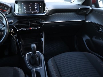 Peugeot 208 II Hatchback 1.2 PureTech 75KM 2020 Peugeot 208 1.2 PureTech, Salon Polska, zdjęcie 7