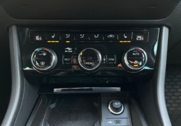 Skoda Superb III Kombi Facelifting 2.0 TDI SCR 150KM 2022 Skoda Superb podgrz. fotele, FV23, GPS, Tempomat, Virtual, Indukcyjna lado, zdjęcie 26