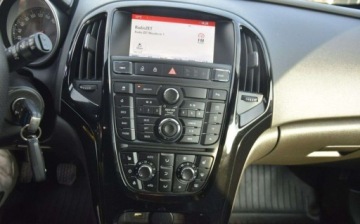 Opel Astra J OPC 2.0 Turbo ECOTEC 280KM 2015 Opel Astra OPC 2.0T Super Stan Niski Przebieg 2.0 Benzyna 280KM, zdjęcie 32