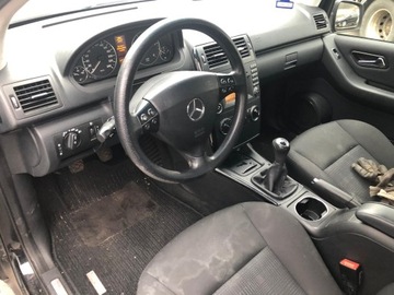 MERCEDES A TŘÍDA W169 KONZOLA DESKA ORIGINÁL AIRBAG