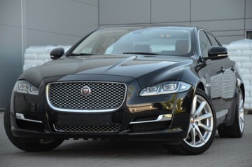 Jaguar XJ VII X351 Sedan SWB Facelifting 3.0 D 300KM 2017