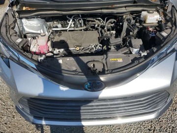 Toyota Sienna III 2022 Toyota Sienna LE 2022 2.5l 2.5 Hybryda 245KM, zdjęcie 6