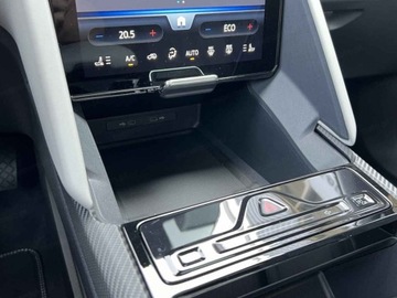 Ford Explorer VI SUV Electric 77kWh 286KM 2025 Od ręki - Premium 77kWh RWD 286KM / Hak, zdjęcie 9