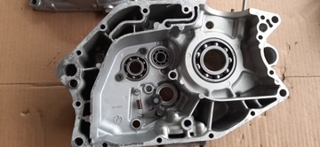 Картеры Suzuki GN 125, половинки двигателя