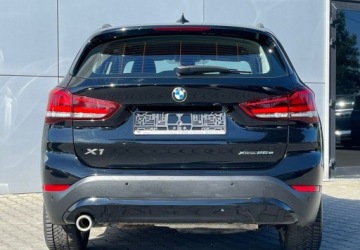 BMW X1 F48 Crossover Plug-In 1.5 25e 220KM 2021 BMW X1 xDrive Plug-In PDC Automat Led Navi Tempomat FV23 1.5, zdjęcie 11