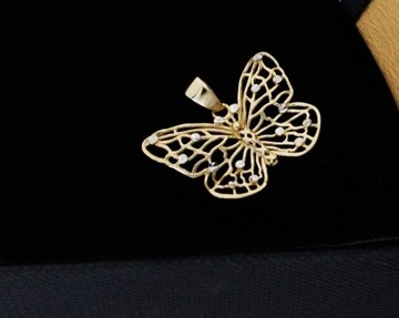 Złoty Wisiorek Zawieszka Do Łańcuszka Ażurowy Motyl Motylek z Cyrkoniami