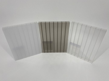 Poliwęglan komorowy 10mm bezbarwny 1UV 2100x7000mm 2,1 x 7m 1,5kg/m2