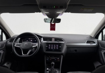 Volkswagen Tiguan Allspace SUV Facelifting 2.0 TDI SCR 200KM 2022 Volkswagen Tiguan Allspace IQ.Light MatrixLED Hak Kamery 360 Webasto T, zdjęcie 29