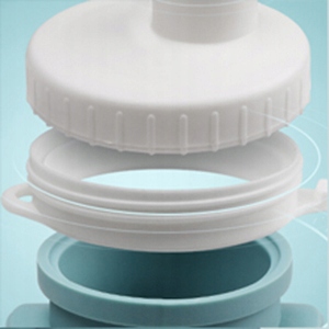 Силиконовая складная дорожная бутылка для воды емкостью 600 мл