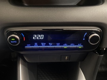 Toyota Yaris IV Hatchback 1.5 Hybrid Dynamic Force 116KM 2020 Toyota Yaris Hybrid 1.5 Active IV (2020-) Toyota Y, zdjęcie 17