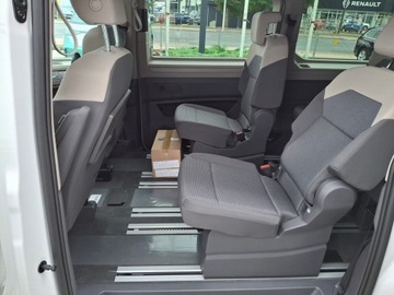 Volkswagen Multivan T7 Van L1 2.0 TDI 150KM 2025 Volkswagen Multivan Family 2.0 TDI 150 KM L2, zdjęcie 14