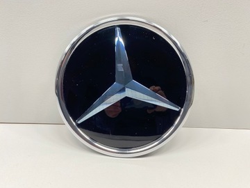 MERCEDES C TŘÍDA W206 ZNAKY LOGO ZNAK PŘEDNÍ OHŘÍVAČ A0008881800