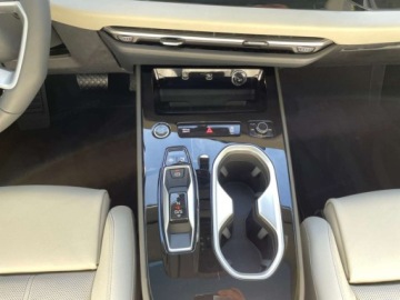 Audi A6 C8 Limousine Facelifting 2.0 40 TDI 204KM 2025 AUDI A6 TDI quattro S line Sedan 2.0 (204KM) 2025, zdjęcie 8