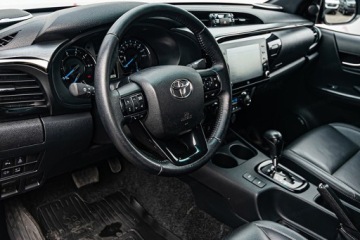 Toyota Hilux VIII Podwójna kabina Facelifting 2024 2.8 D-4D 204KM 2026 TOYOTA HiLux Double Cab Invincible Pickup 2.8 204KM 2026, zdjęcie 6