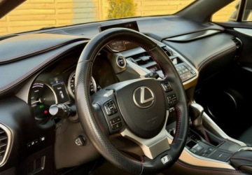 Lexus NX I SUV 300h 197KM 2016 Lexus NX Lexus NX 300h F Sport AWD 2.5 Hybryda 197KM, zdjęcie 9