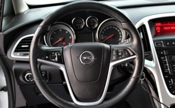 Opel Astra J Sports Tourer 2.0 CDTI ECOTEC 160KM 2011 Opel Astra 2.0 d Bi-xenony Led 1 rok gwarancji w cenie 2.0 Diesel, zdjęcie 20