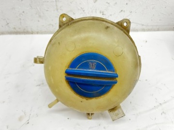 Behälter des Gasses CHLODNICZEGO VW TRANSPORTER T5 7H0121407B