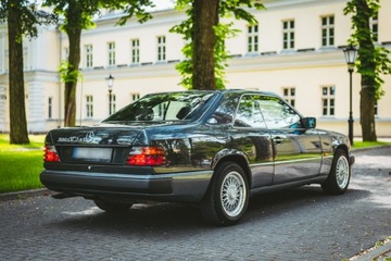 Mercedes W124 Coupe 3.0 24V 220KM 1990 MERCEDES-BENZ 300 CE W124 | 1990 | 132 000 km, zdjęcie 5