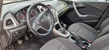Opel Astra J Hatchback 5d 1.7 CDTI ECOTEC 110KM 2010 Opel Astra Jeden Właściciel Zarejestrowany 1.7, zdjęcie 19