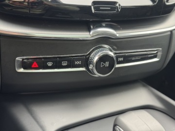 Volvo XC60 II Crossover Plug-In Facelifting 2.0 T6 350KM 2023 Volvo XC 60 T6 Plug-In | AWD | Plus Bright | FV23%, zdjęcie 17