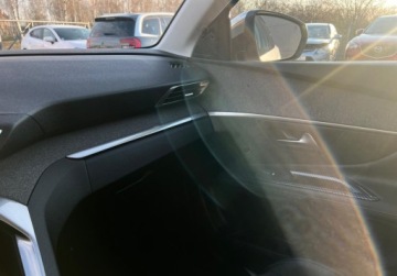 Peugeot 3008 II Crossover 1.2 PureTech 130KM 2019 Peugeot 3008 bezwypadekcrosswayledjak nowy 1.2 Benzyna 130KM, zdjęcie 15