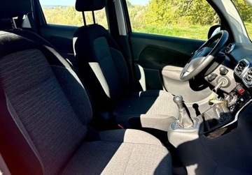 Citroen C3 Picasso 1.2 PureTech 110KM 2016 Citroen C3 Picasso bardzo ladny gotowy do jazdy ZAMIANA 1.2 Benzyna, zdjęcie 11