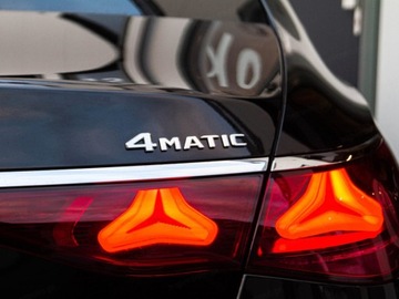 Mercedes Klasa E W214 Sedan 3.0 450d 367KM 2025 E Klasa 450 d 4-Matic AMG 3.0 (367KM) 2025, zdjęcie 18