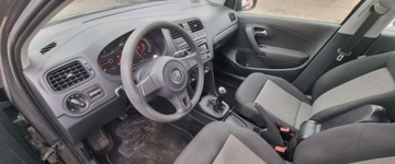 Volkswagen Polo V Hatchback 5d 1.6 TDI-CR DPF 90KM 2011 Volkswagen Polo 122011r, 1.6 TDI. Lekko uszkodzony przod. Jezdzi. 1.6, zdjęcie 9