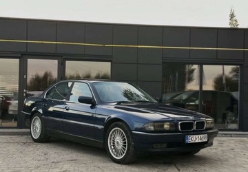 BMW Seria 7 E38 728 i 193KM 1998