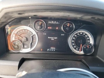  RAM 1500 2019r., Classic SLT, od ubezpieczalni 5.7 Benzyna 395KM, zdjęcie 9