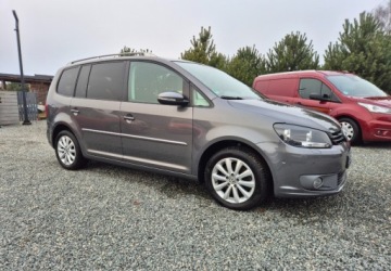 Volkswagen Touran II 2.0 TDI 170KM 2011 Volkswagen Touran 2,0 170KM Automat DSG Highline Navi Kamera PDC 2.0 Diesel, zdjęcie 25
