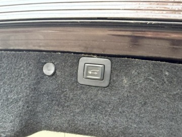 Opel Insignia I Sports Tourer 2.0 CDTI BiTurbo ECOTEC 195KM 2013 Opel Insignia Cosmo Sport Tour 2.0 CDTI 195KM Navi, zdjęcie 26