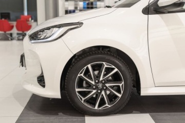 Toyota 2021 Toyota Yaris Yaris Comfort Style 1.5 Benzyna 125KM, zdjęcie 28