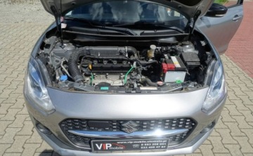 Suzuki Swift VI 2018 Suzuki Swift 1.2 90KM Hybrid Allgrip 4x4 Full opcja Oryginalny przebieg 1.2, zdjęcie 38