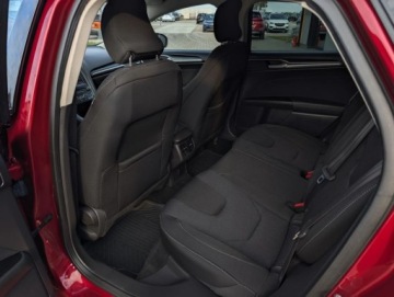 Ford Mondeo V Sedan 2.0 TDCi 150KM 2015 Ford Mondeo Rezerwacja 2.0 Diesel 150KM, zdjęcie 33