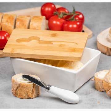 БЕЛАЯ ФАРФОРОВАЯ МАСЛЕНКА + НОЖ ДЛЯ МАСЛА С БАМБУКОВОЙ КРЫШКОЙ