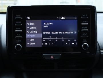 Toyota Yaris III Hatchback 5d Facelifting 2017 1.5 Hybrid 100KM 2020 Toyota Yaris 1.5 Hybrid, Salon Polska, zdjęcie 11