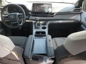 Toyota Sienna III 2024 Toyota Sienna LE 2024 2.5l 2.5 Hybryda 245KM, zdjęcie 8