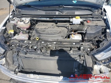 Chrysler Pacifica II 2022 Chrysler Pacifica _HYBRID_TOURING L_3.6 L_260 km_2022r 3.6 Hybryda 260KM, zdjęcie 10