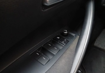 Toyota Corolla XII Sedan Facelifting 1.5 VVT-i 125KM 2023 Toyota Corolla Corolla Comfort Nowe Multimedia FV23 Salon PL Serwis A, zdjęcie 28