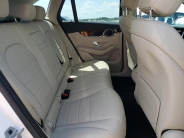 Mercedes GLC C254/X254 2022 Mercedes-Benz GLC 300, 2022r., 2.0L 2.0 Benzyna 255KM, zdjęcie 9