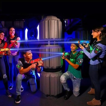 ПЕЙНТБОЛ ЛАЗЕРТАГ НАБОР ЛАЗЕРНЫХ ПИСТОЛЕТОВ 4 РЕЖИМА × 4 ПОДАРОК